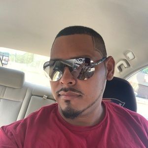 Meet your Posher, Henry